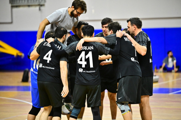 Final Maçı Canlı Yayında..